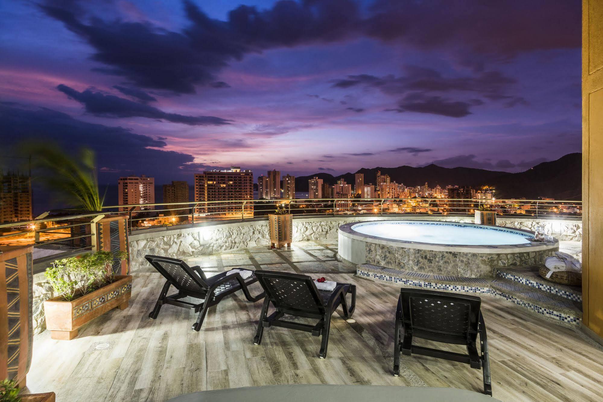Hotel Terrazas Tayrona Travelers Apartamentos Y Suites